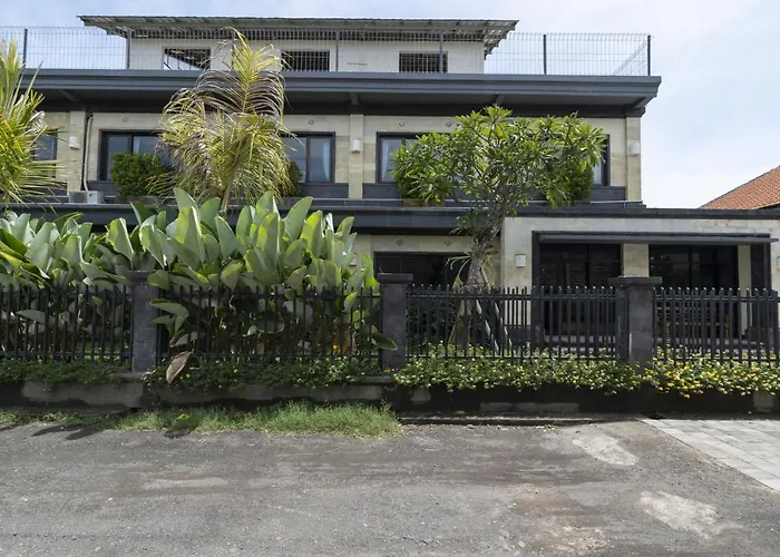 Oyo 2204 Griya Hita Hotel